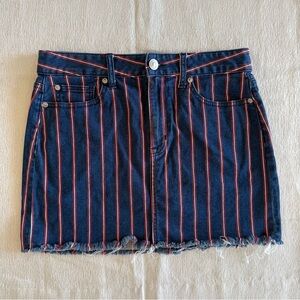 American Eagle Striped Denim Mini Skirt Size 8 Frayed Hem Stretch